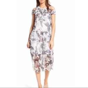 NEW Chelsea 28 Cold Shoulder Midi Floral Dress